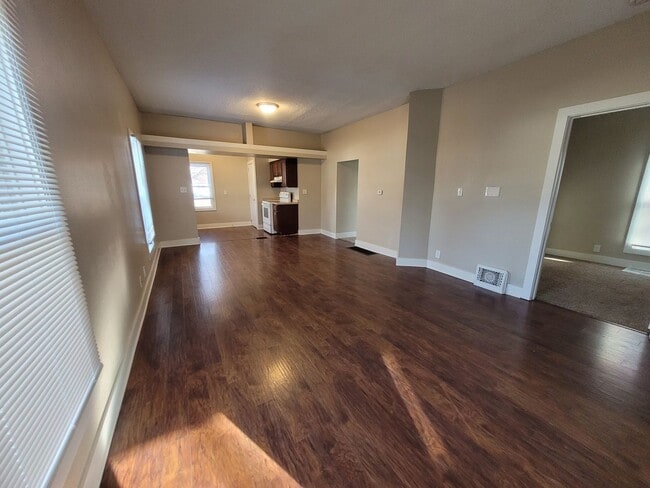 Photo - 2 Bedroom, 1 Bathroom home with front porch and fenced yard!