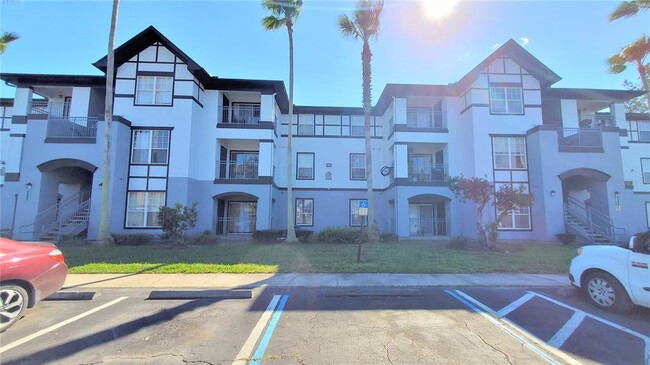 Building Photo - 3700 Castle Pines Ln Unit 4023 Rental