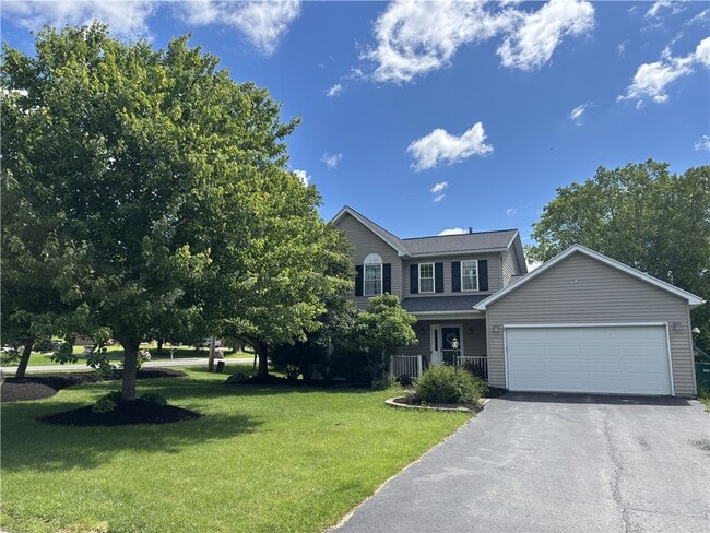 Building Photo - 390 Everwild Ln