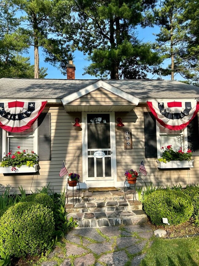 Photo - Your Cozy Off-Season Retreat