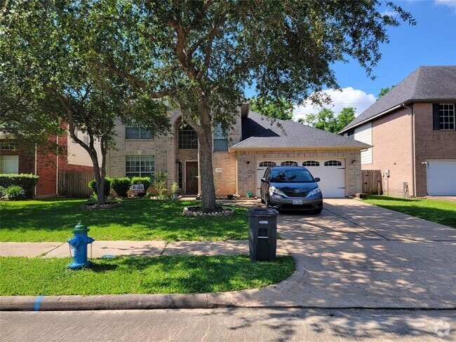 Building Photo - 15523 Seminole Canyon Dr Rental