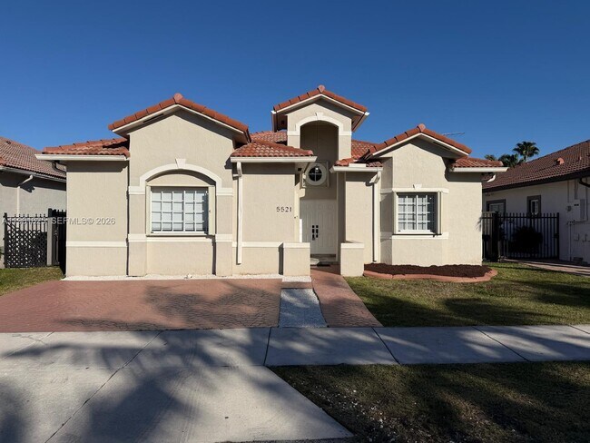 Photo - 5521 SW 158th Ct