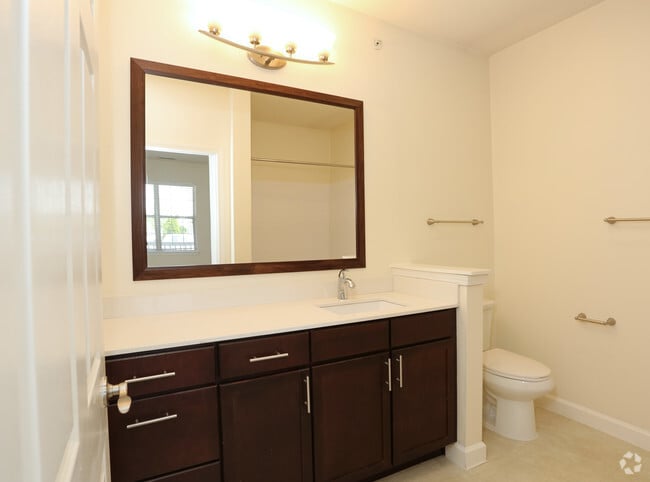 2BR, 2BA- C3