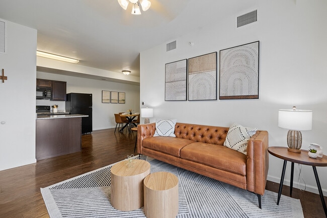 Gateway-ModelApt-3 - Gateway Apartments