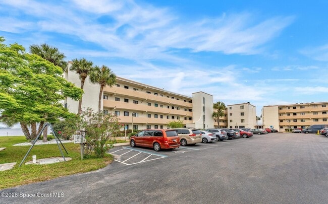 Building Photo - 2465 S Washington Ave Unit A202