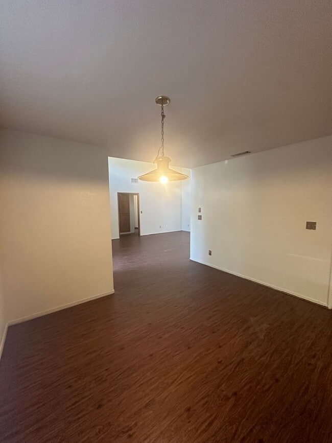Photo - 4703 W Cypress Ave