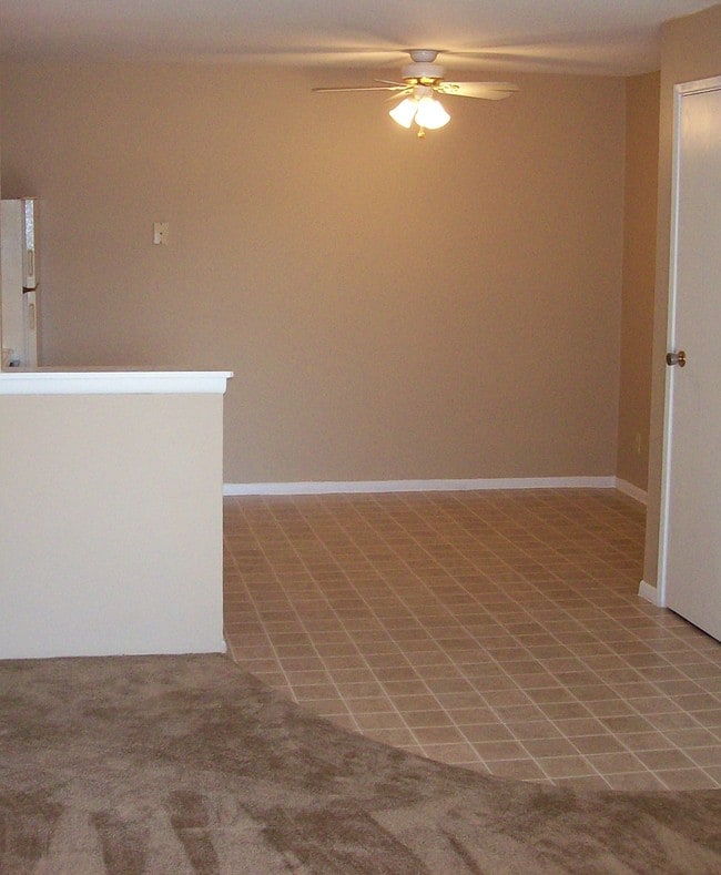 Photo - Monroe Place