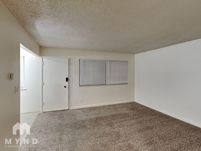870 Burbank Dr Unit 7