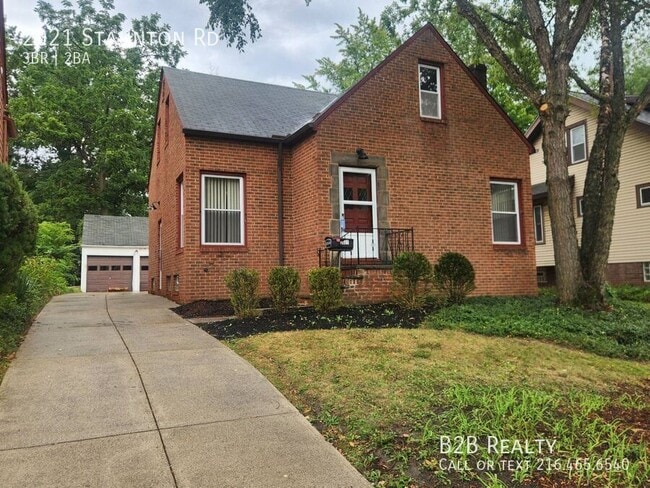 Building Photo - 2021 Staunton Rd Rental