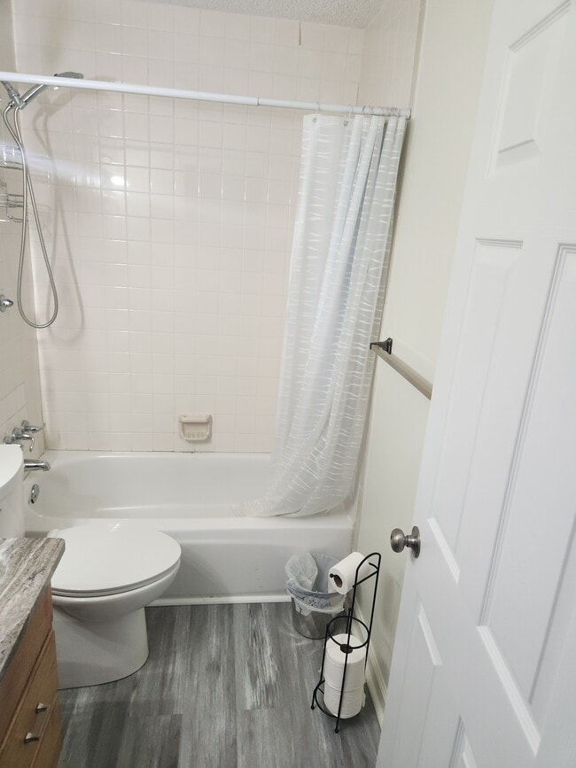 Photo - 500 S Valentine St