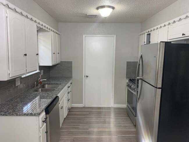 Photo - 309 N Morgan Dr