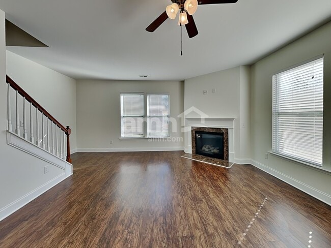 Photo - 1018 Forest Way Ct