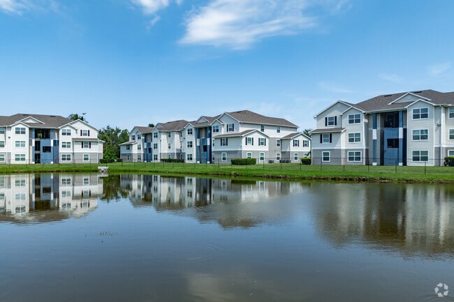 Building Photo - Stratford Point Rental