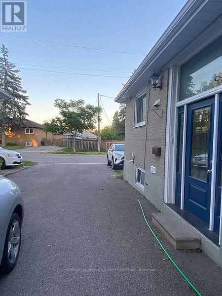 Photo - 62 Tecumseh Dr