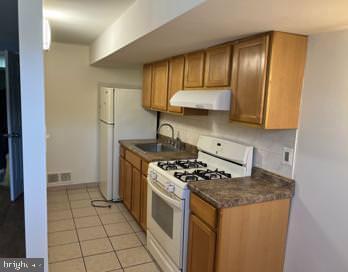 Building Photo - 1713 Scotchbrook Dr