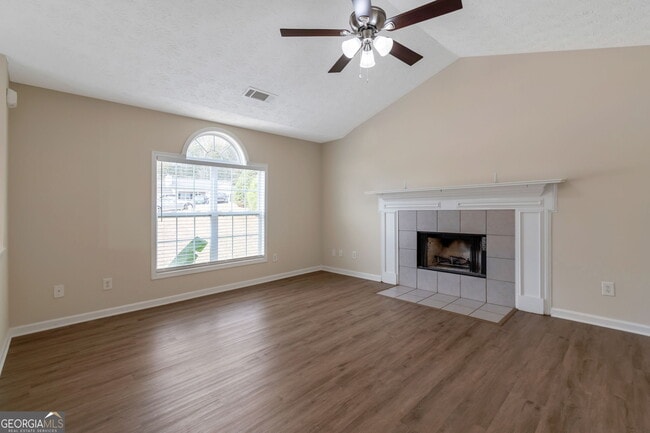 Photo - 3862 Chase Dr