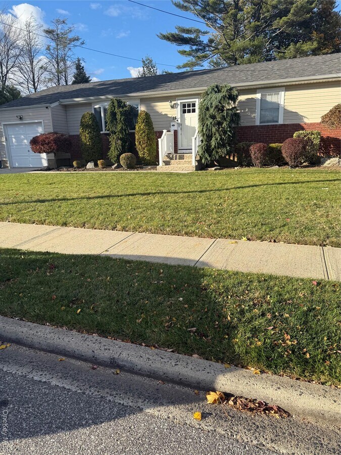 Photo - 15 Garfield Ave