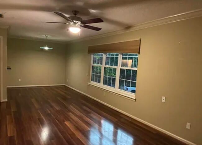 Building Photo - 2122 Montreat Cir Unit 2122