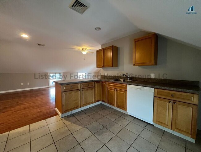 Photo - 21 Pear St Unit 3