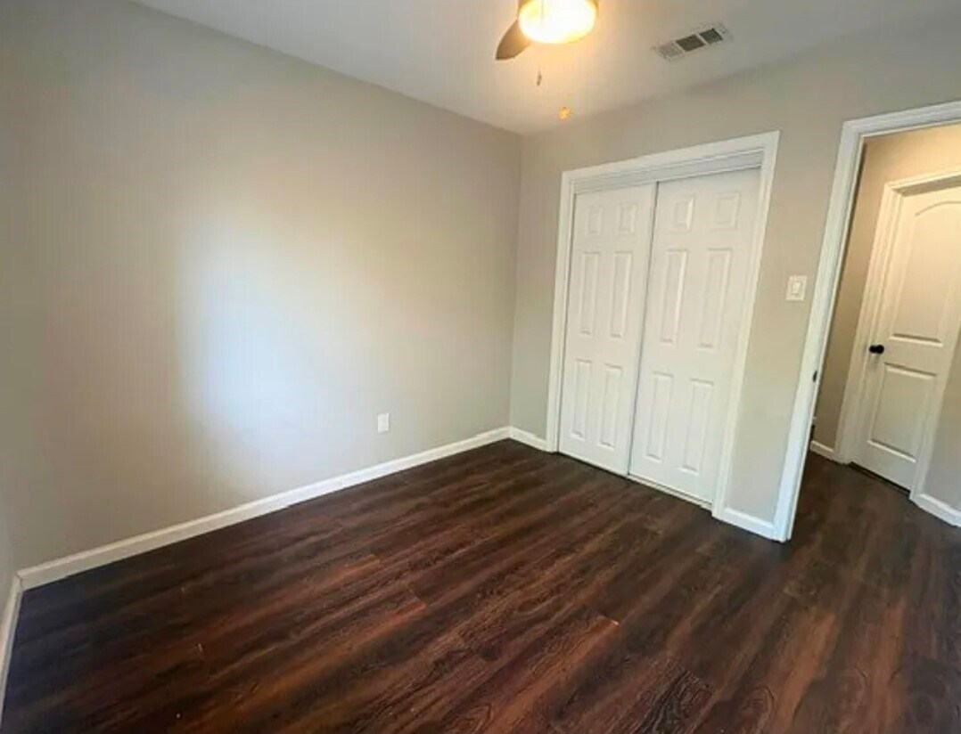 Photo - 2519 Silver Cypress Dr