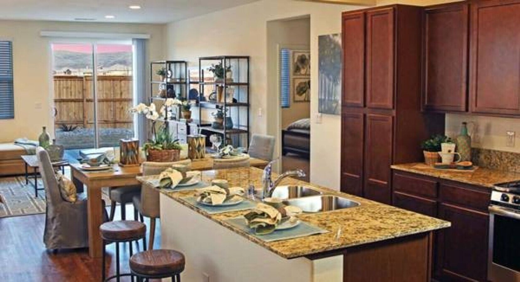 The Columbus - Beautiful 3 Bedroom 2 Bath ... - The Columbus - Beautiful 3 Bedroom 2 Bath ...