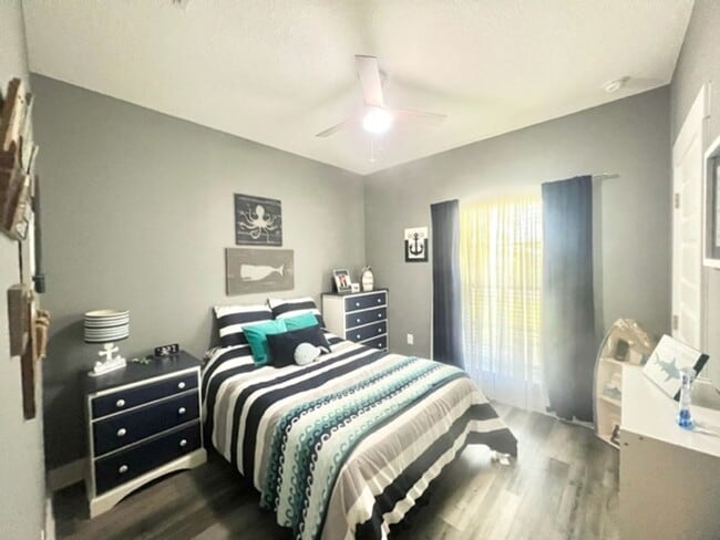 Photo - 120 Sasser St