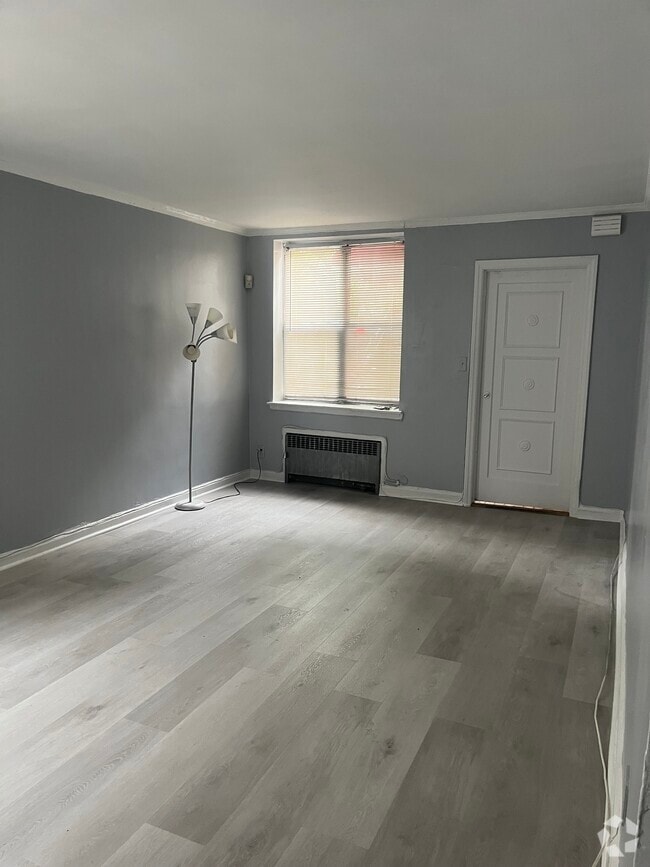 Building Photo - 5111 Avenue H Unit 5111 Avenue H -  #1 Rental