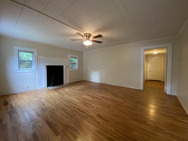 Photo - 1807 House Ave