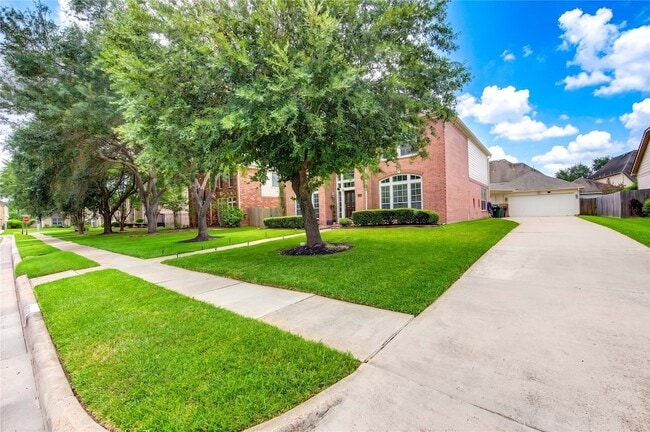 5911 Canyon Brook Ct