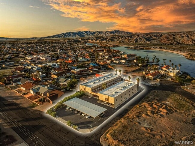 Photo - 454 Riverfront Dr