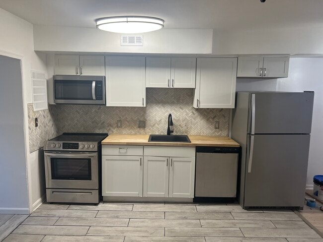 Photo - 1704 Capitol Ave NE Unit #1