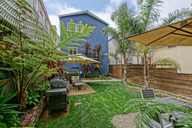 Building Photo - ENJOY INDOOR/OUTDOOR CALIFORNIA LIVING IN THIS CHARMING & STYLISH, 3BR1.5BA GOLDEN HILLS HOME W/ ...