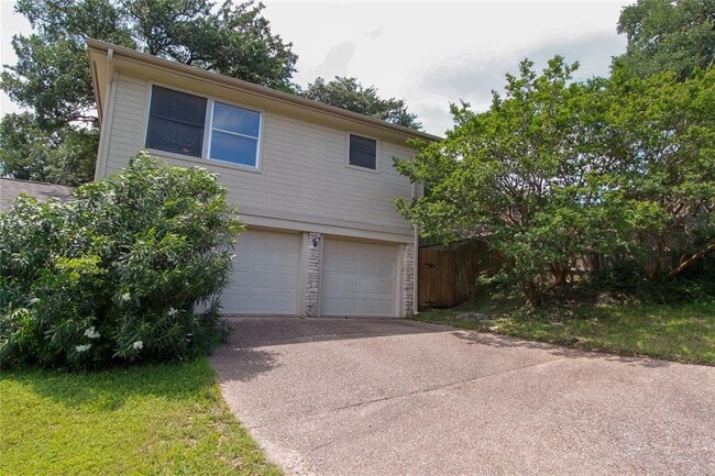 Photo - 7910 Ceberry Dr