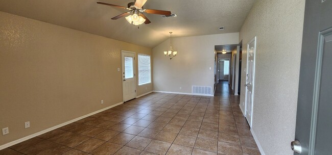 Photo - 3 Bedroom 2 bath Duplex South Killeen VIEWABLE SOON