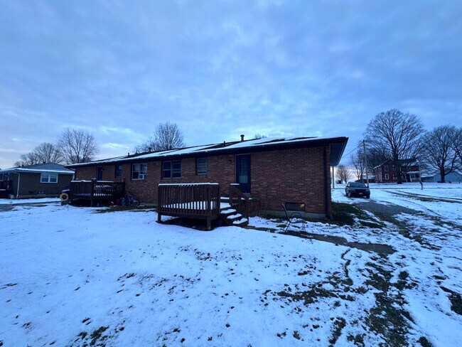 Photo - 4526 Middletown Rd E