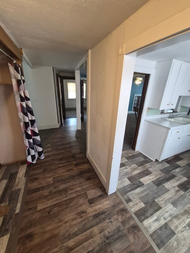Photo - 3410 Orleans Ave Unit Upper
