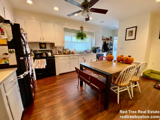 Photo - 79 Wareham St Unit 1