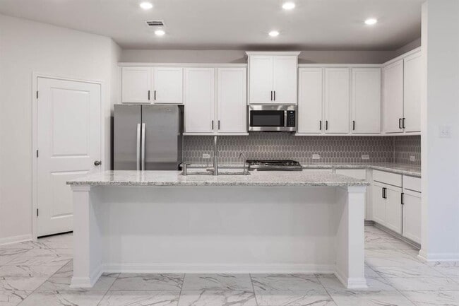 309 Barton Oak Trl
