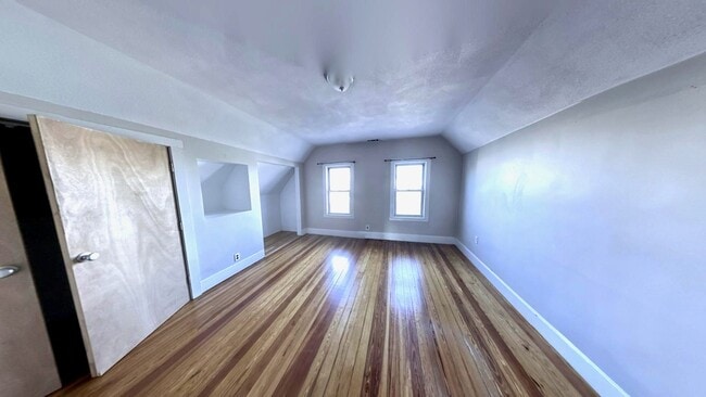 Photo - 14 Dow St Unit 2b