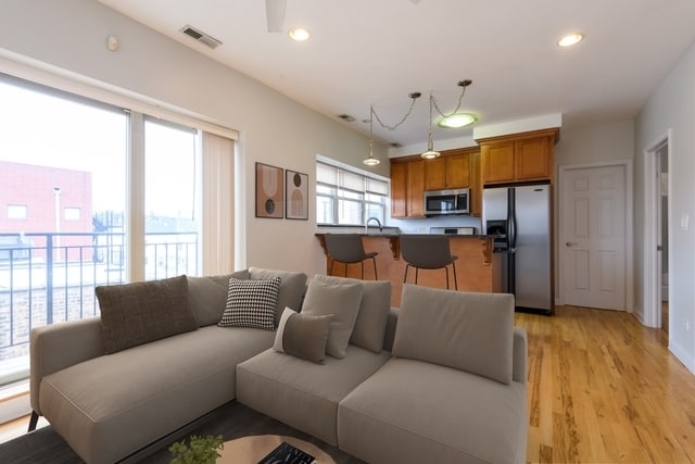 Photo - 2836 N Dawson Ave Unit 3W