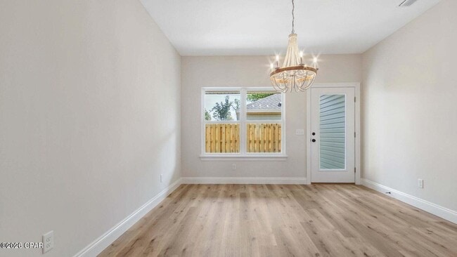 Photo - 906 Mulberry Ave