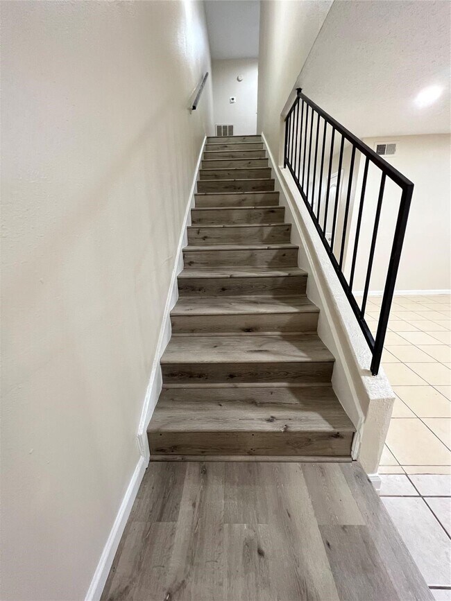 Photo - 2130 Greenbriar Colony Dr Unit 2130
