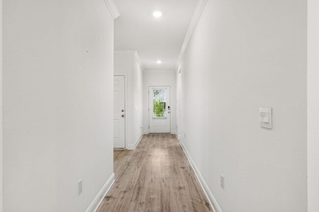 Photo - 185 Sea Eagle Ln