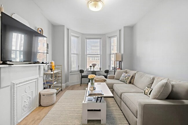 Photo - 114 Washington St Unit 2