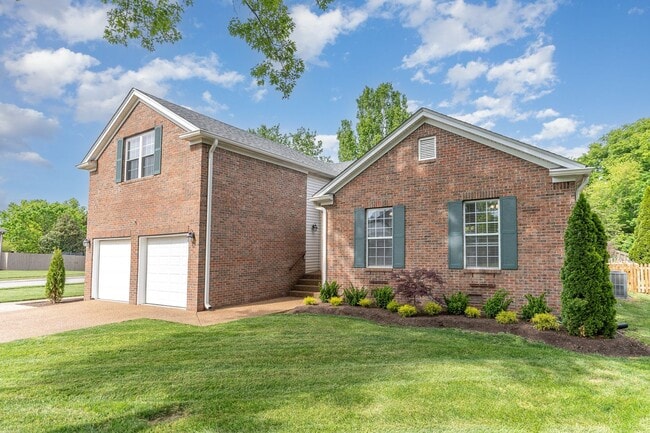Photo - Franklin Home For Lease