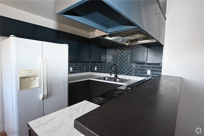 Building Photo - 1512 Cobb Ln Unit 4 Rental