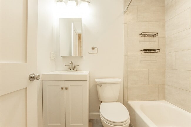 Photo - 375 Dorchester St Unit 1