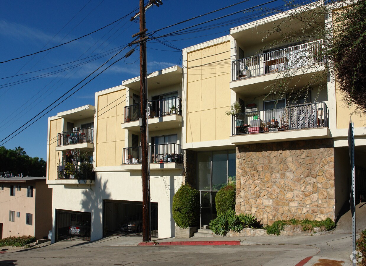 Photo - 909 Kodak Dr