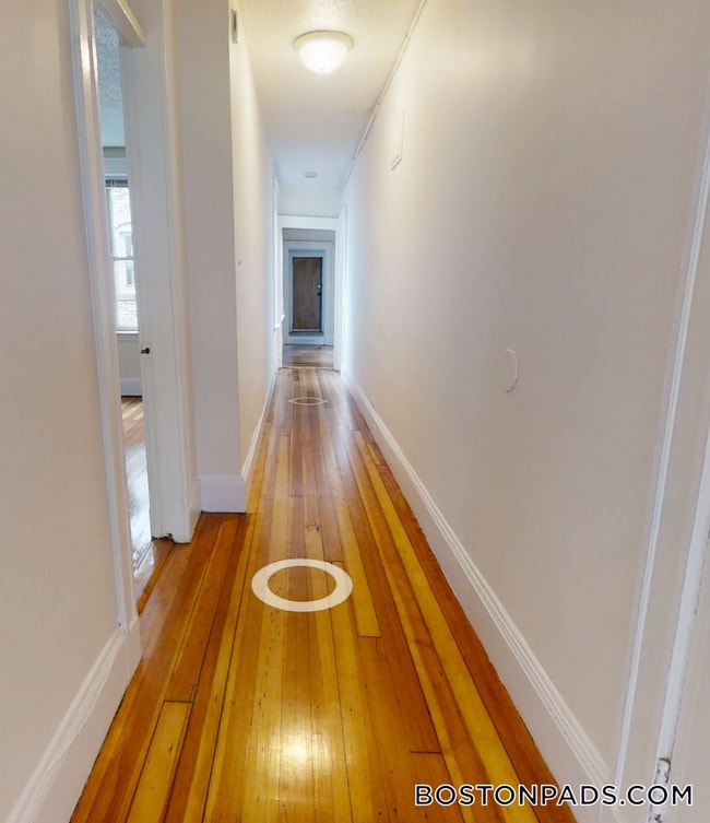 Photo - 15 Barrows St Unit 4