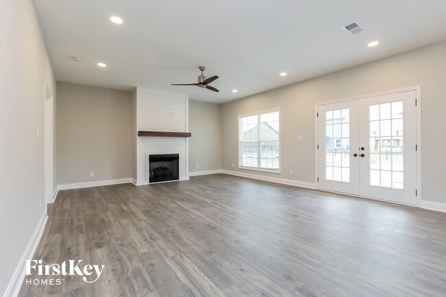 Photo - 516 Dexter Dr